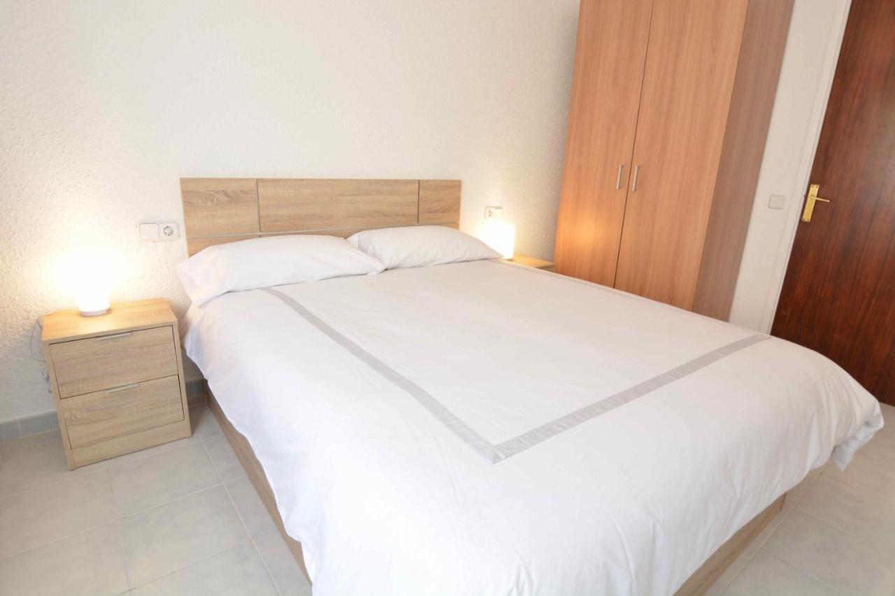 Reus Bedrooms 2 habitaciones con baño privado y cocina compartida Exterior foto